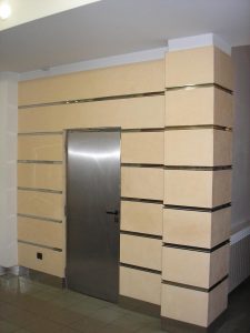 Oblaganje zidova i ulaza yuit 12